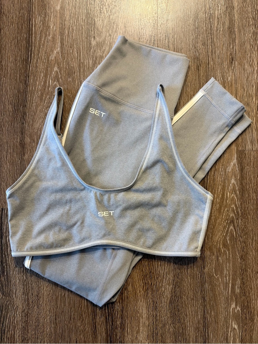 Set Active Sportsbody Set Grey in Medium